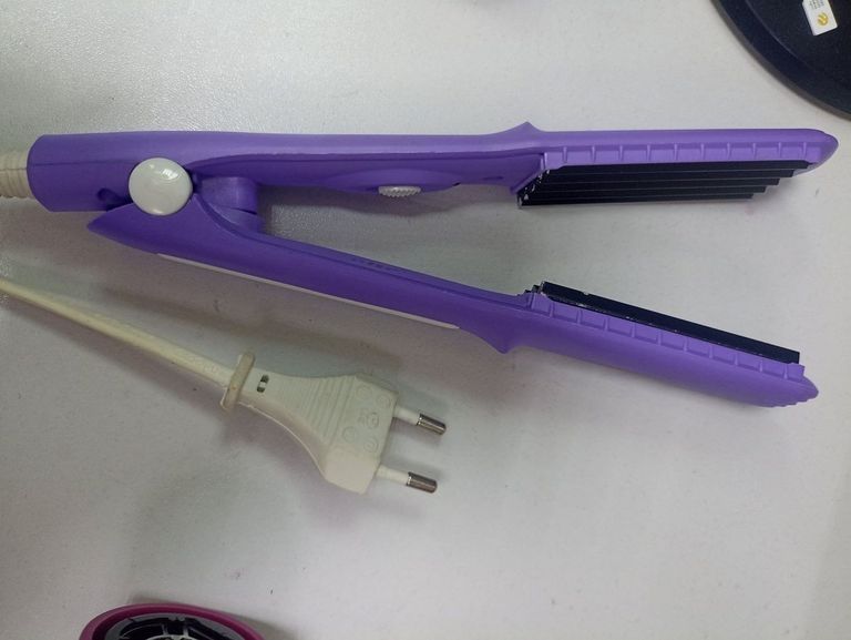 Купить Borwn без моделі Б/У