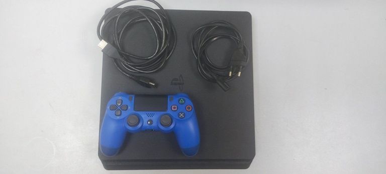 Купити  Sony PlayStation 4 Slim 1TB Black Б/У