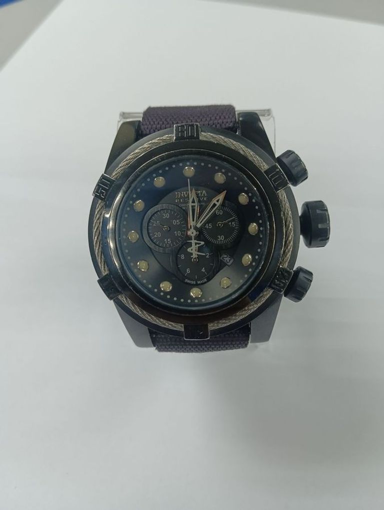 Оголошення Invicta bolt zeus 14940 Б/У