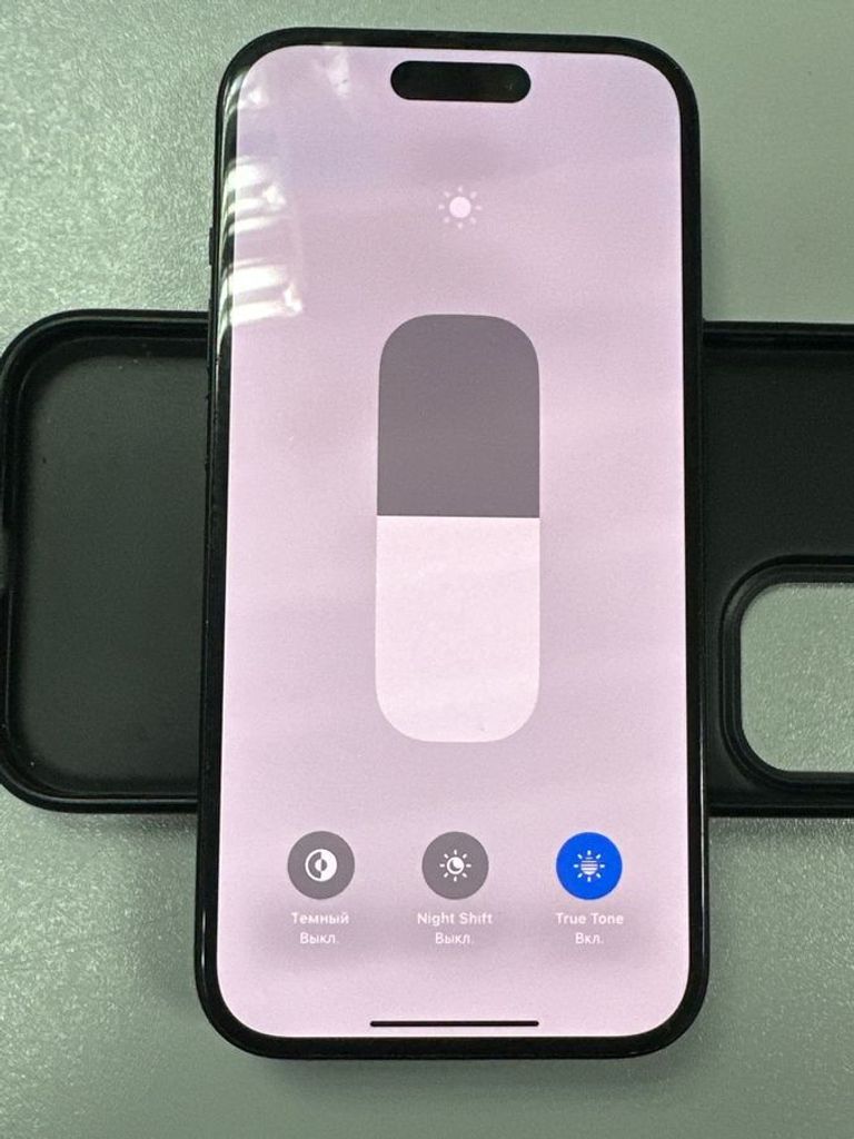 Apple iPhone 15 256GB Green Код:01-200824952. Зображення 6