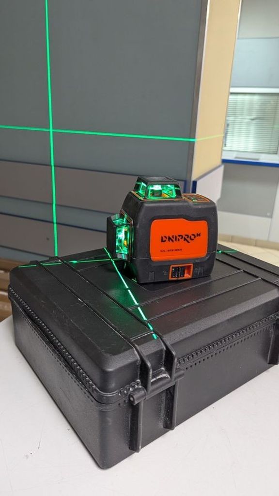 Дешево Dnipro-M ml-512gsx з ломбарду