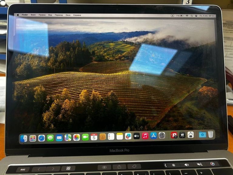 Розпродаж Apple macbook pro a1989 13,3" core i5 2,4ghz/ram8gb/ssd256gb/iris plus graphics 655, продавець Техноскарб