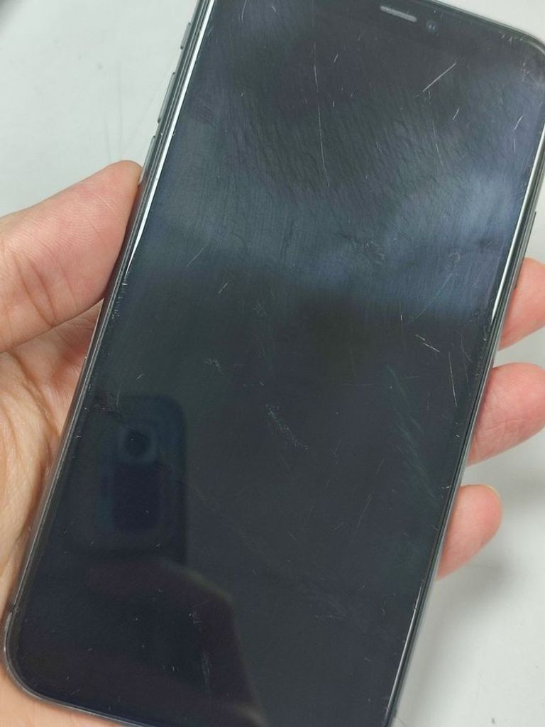 Розпродаж Apple iphone 11 64gb, продавець Техноскарб