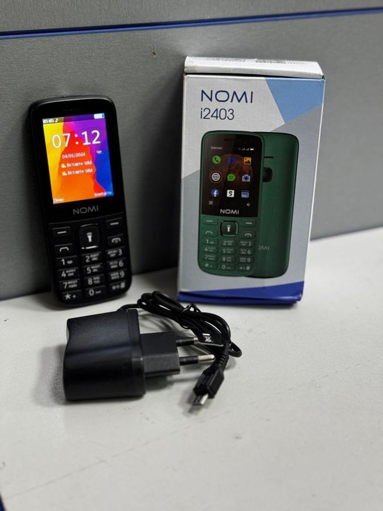 Купити Nomi i2403 Б/У