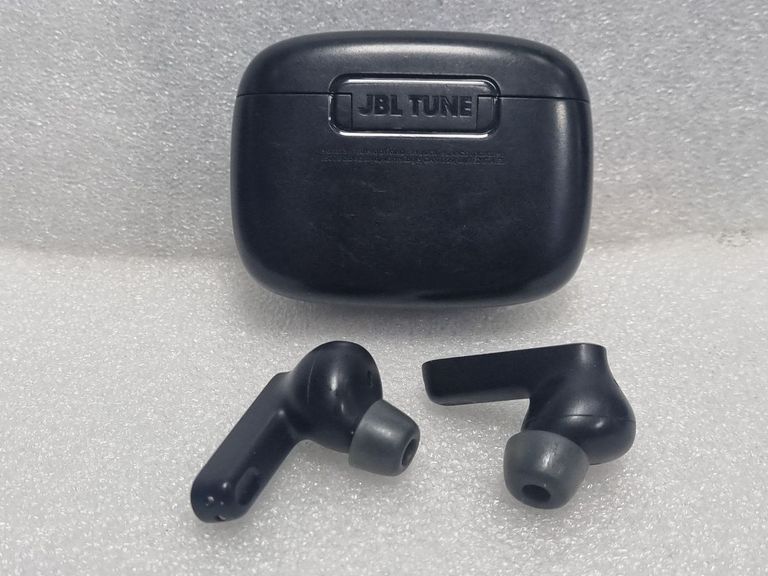 Объявление Jbl tune beam Б/У