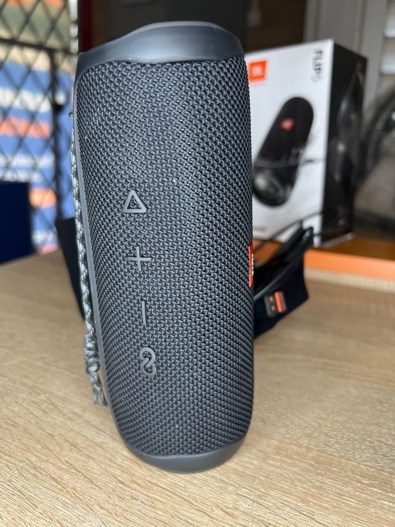 Объявление Jbl flip 5 Б/У