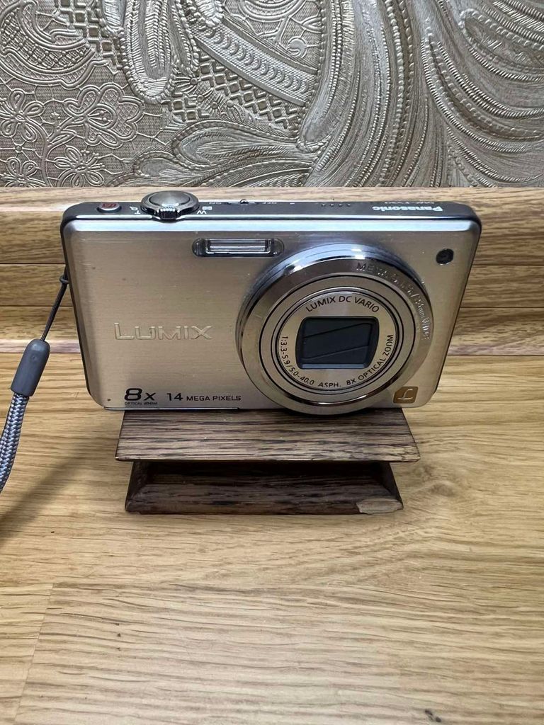 Оголошення Panasonic Lumix DMC-FS30 Silver Б/У