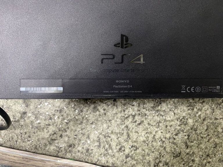 Дешево Sony playstation 4 500gb з ломбарду
