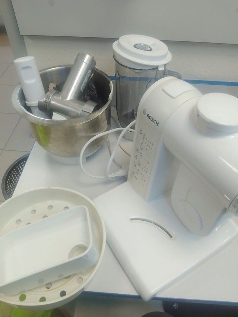 Дешево Bosch mum4875eu з ломбарду