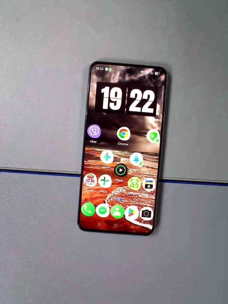 Купити realme GT 5G 12/256GB Dashing Blue Б/У