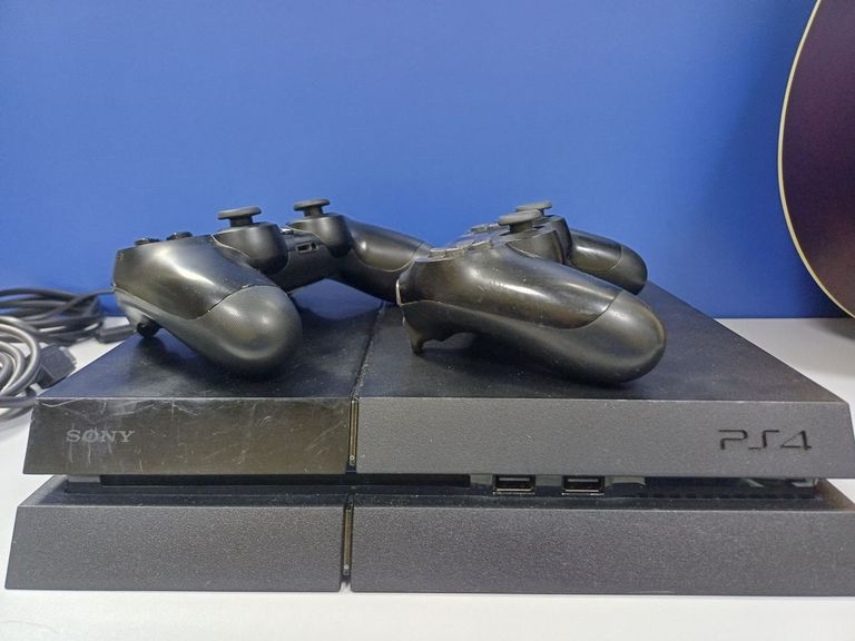 Объявление Sony playstation 4 500gb Б/У