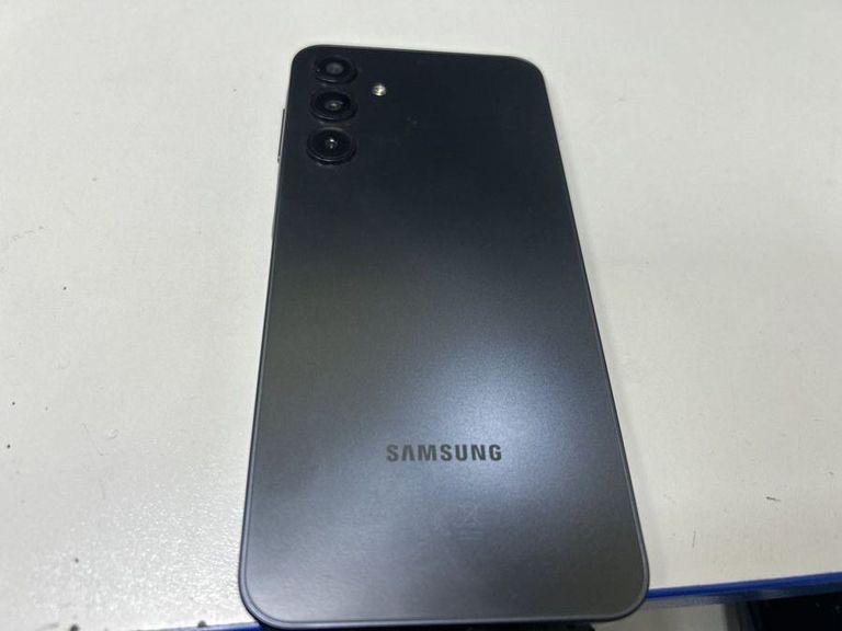 Оголошення Samsung galaxy a16 4/128gb Б/У