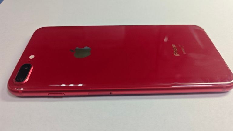 Apple iphone 8 plus 64gb Код:01-200898693. Зображення 12