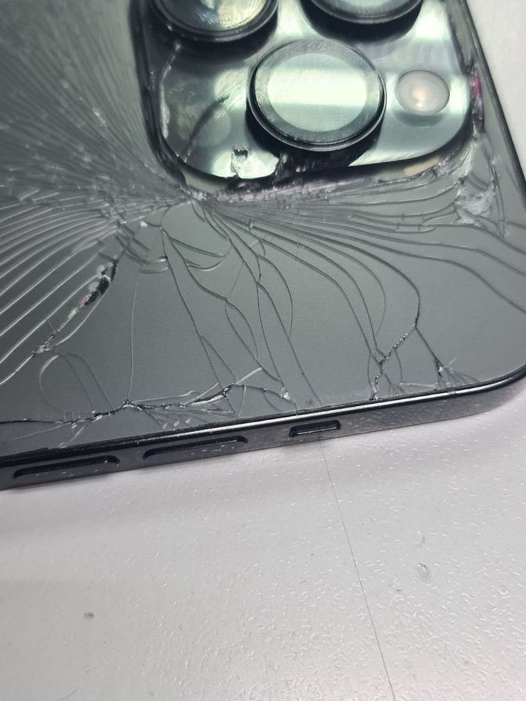 Apple iphone 14 pro 256gb esim Код:01-200901571. Зображення 5