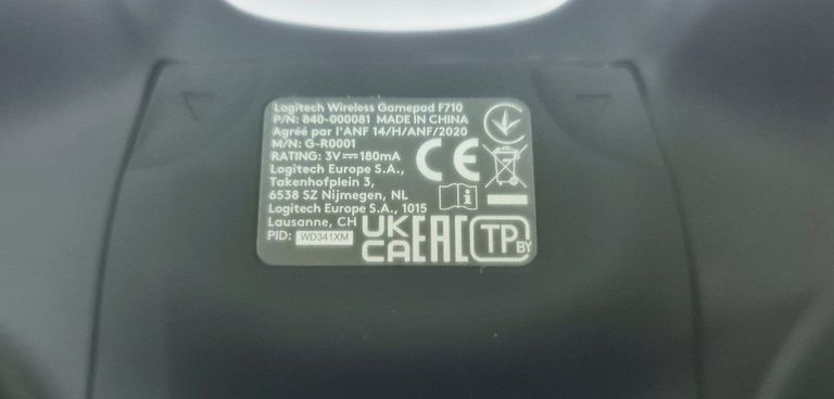 Розпродаж Logitech wireless gamepad f710, продавець Техноскарб