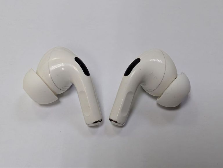 Дешево Apple AirPods Pro (MWP22) з ломбарду
