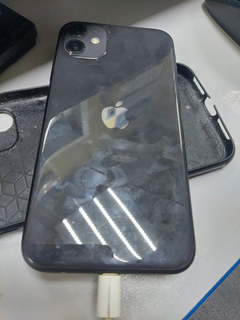 Купити Apple iphone 11 128gb Б/У