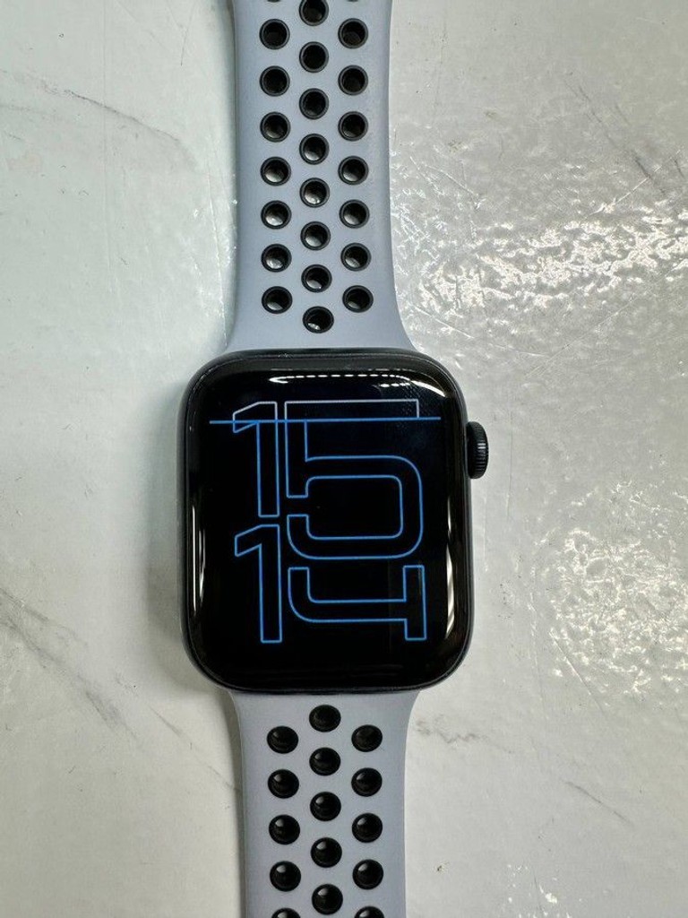 Объявление Apple watch se 2 gps 44mm aluminium case Б/У