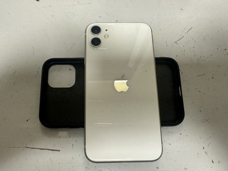 Купити Apple iphone 11 64gb Б/У