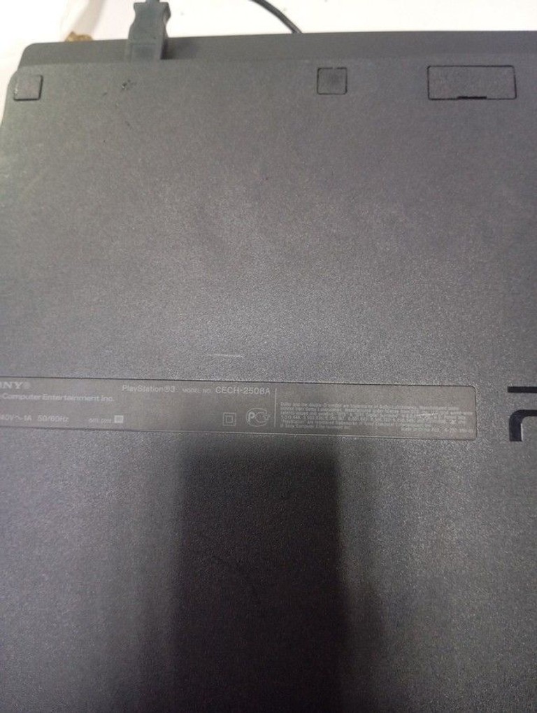 Купити Sony playstation 3 slim 500gb Б/У