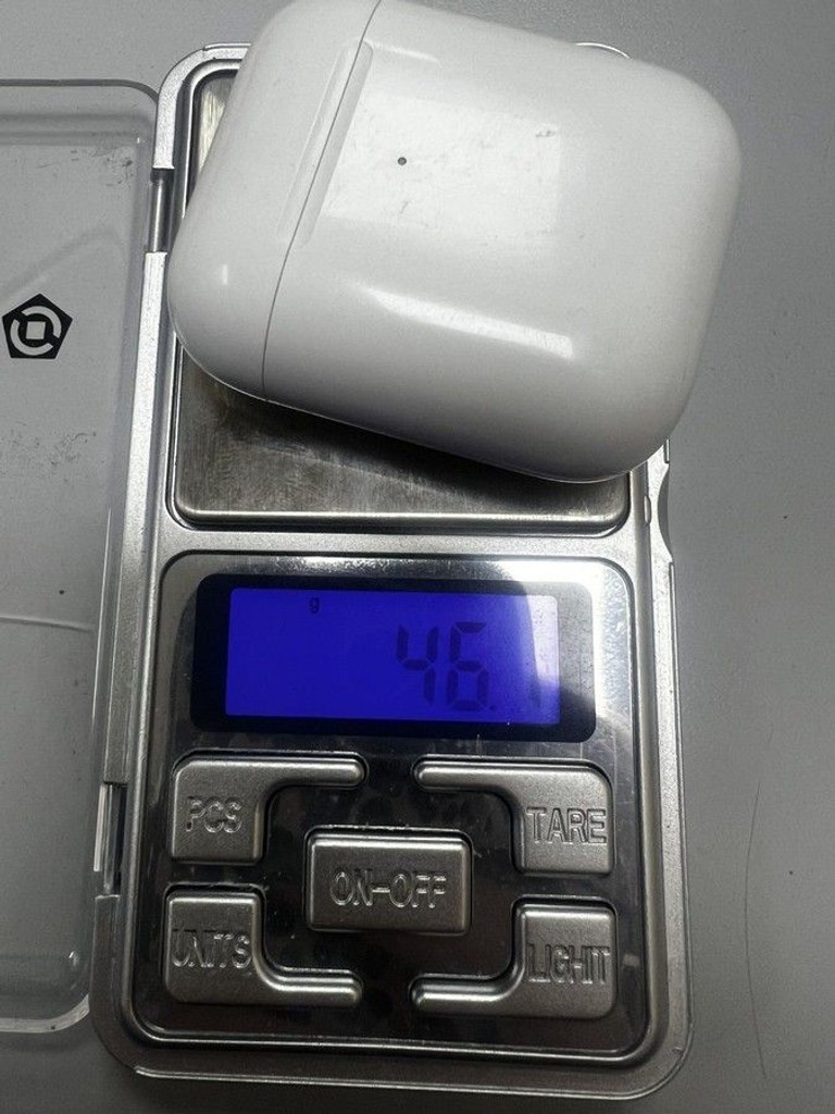 Дешево Apple airpods 2nd generation a1602, a2031, a2032 з ломбарду