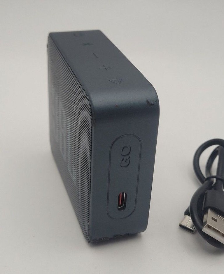 Объявление Jbl go essential 2 Б/У