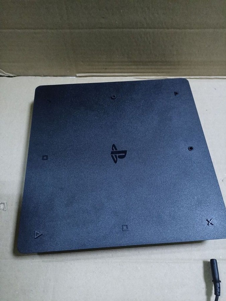 Купить Sony playstation 4 slim 500gb Б/У
