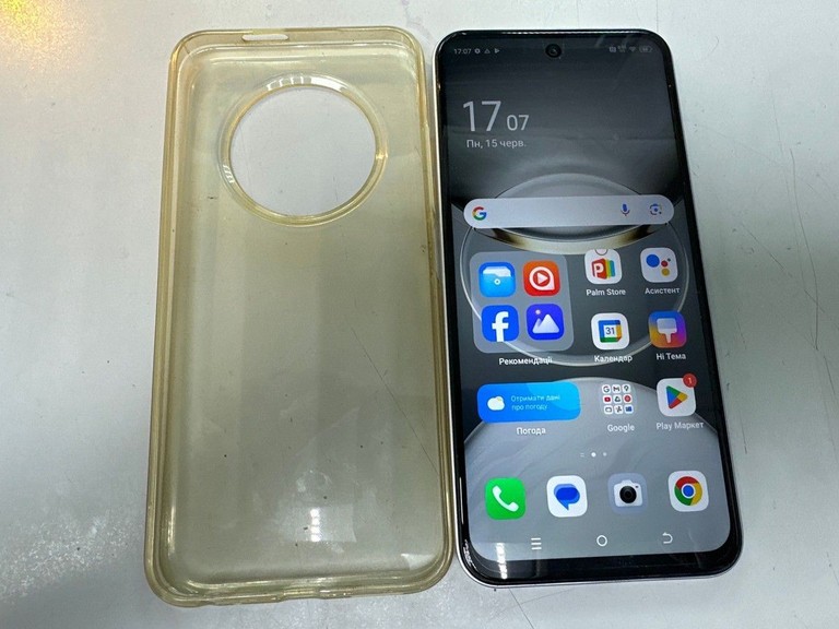 Купити Tecno spark 30c kl5n 4/128gb Б/У