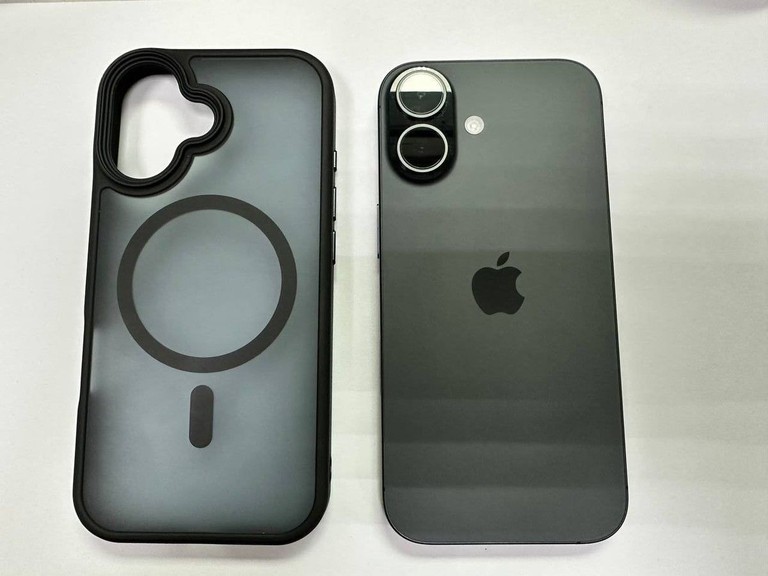 Apple iPhone 17 256GB Black (MG6J4) Код:01-200990107. Зображення 9