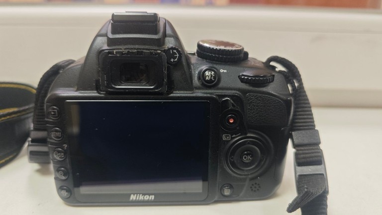 Nikon d3100 kit / af-s nikkor 18-55mm f:3,5-5,6g vr dx Код:01-200995076. Зображення 6