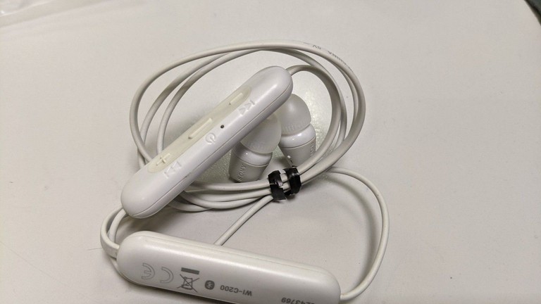 Дешево Sony wi-c200 з ломбарду