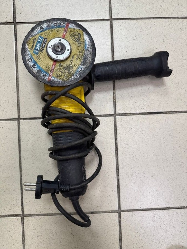 Купити Stanley FMEG220 Б/У