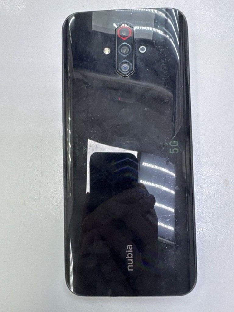 Объявление ZTE Nubia Play 5G 8/128GB Black Б/У
