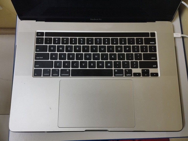Apple macbook pro 16" 2019 a2141 core i7 2,6ghz/ram 16gb/ssd 512gb/intel graphics 630 Код:01-201030459. Зображення 8
