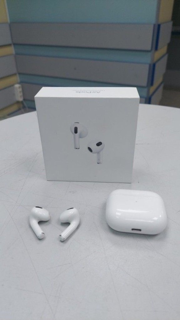 Купити Apple airpods 3rd generation Б/У