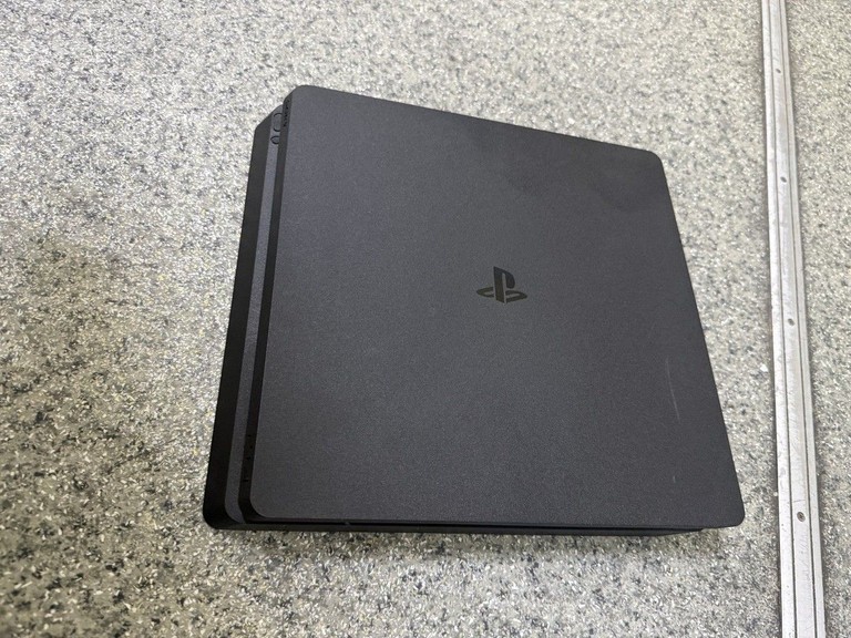 Дешево Sony playstation 4 slim 500gb з ломбарду