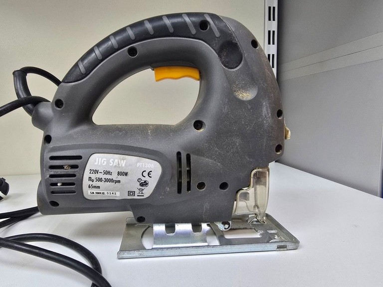 Дешево Powertec pt 1306 з ломбарду