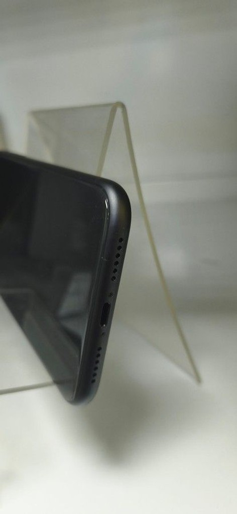 Apple iphone 11 64gb Код:01-201078689. Зображення 9
