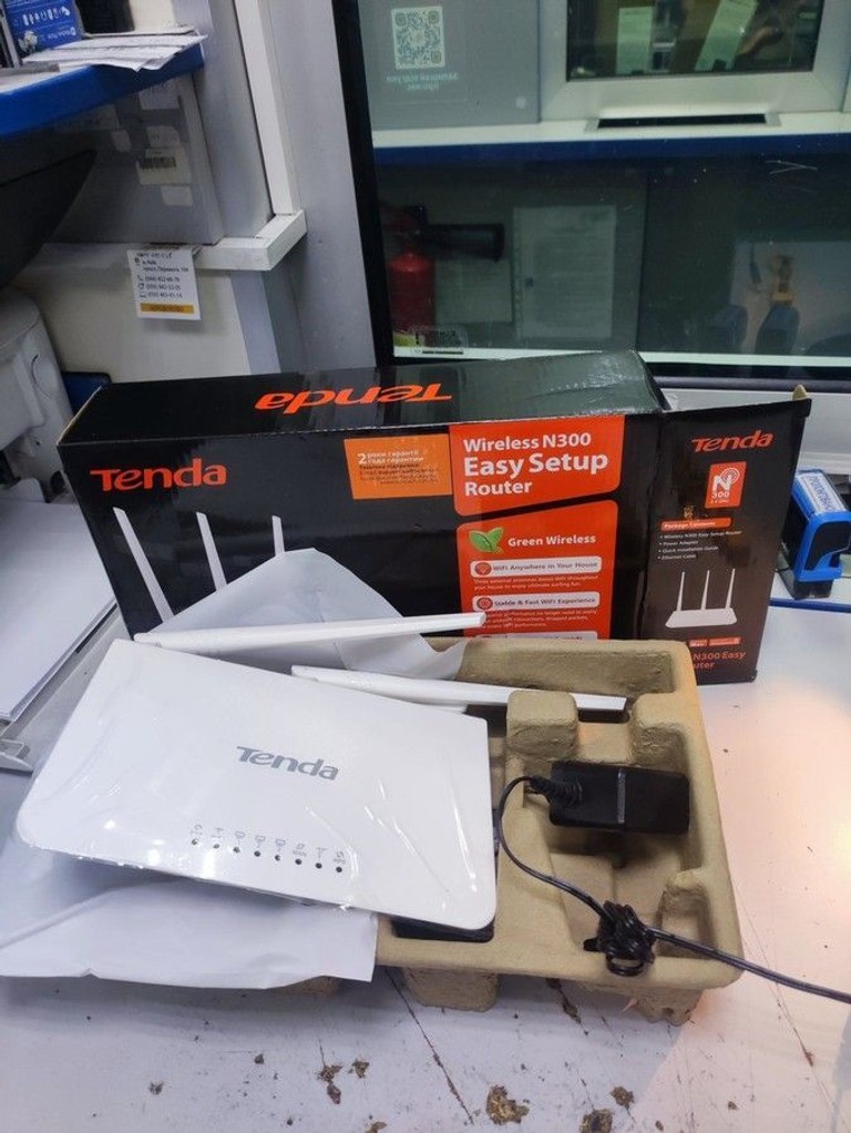 Купити Tenda F3 Б/У