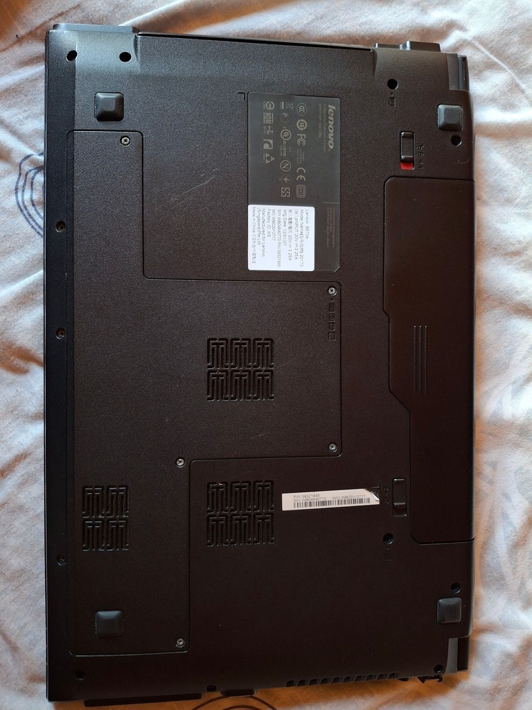 Дешево Lenovo B570e з ломбарду