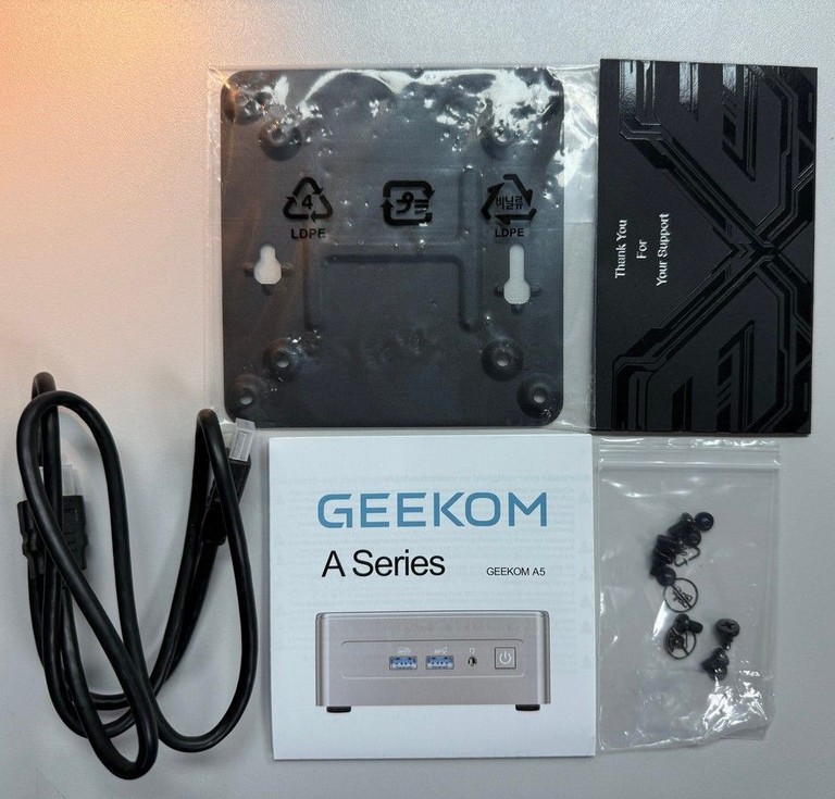 Geekom A5 PRO (GMA5R57530U-16512-EU) Код:01-201096324. Зображення 11