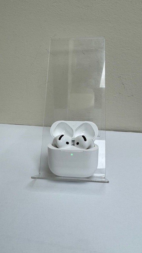 Купить Apple airpods 4 Б/У