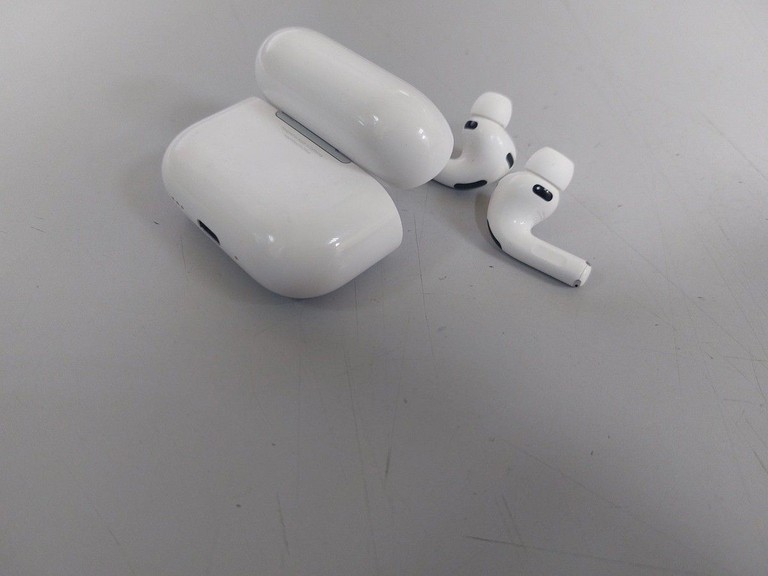 Розпродаж AirPods Pro 3, продавець Техноскарб