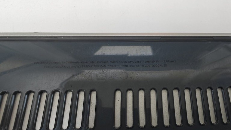 Розпродаж Apple a1706 macbook pro 13,3" core i5 3.1ghz /ram 8gb /ssd 256/ gpu intel iris plus 650 1536mb, продавець Техноскарб