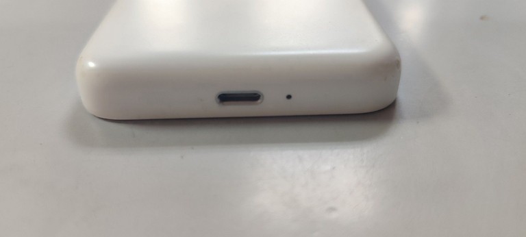 Apple magsafe battery pack a2384 1460mah Код:01-201140083. Зображення 7