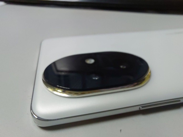 Honor 200 Pro 12/512GB White Код:01-201155547. Зображення 6