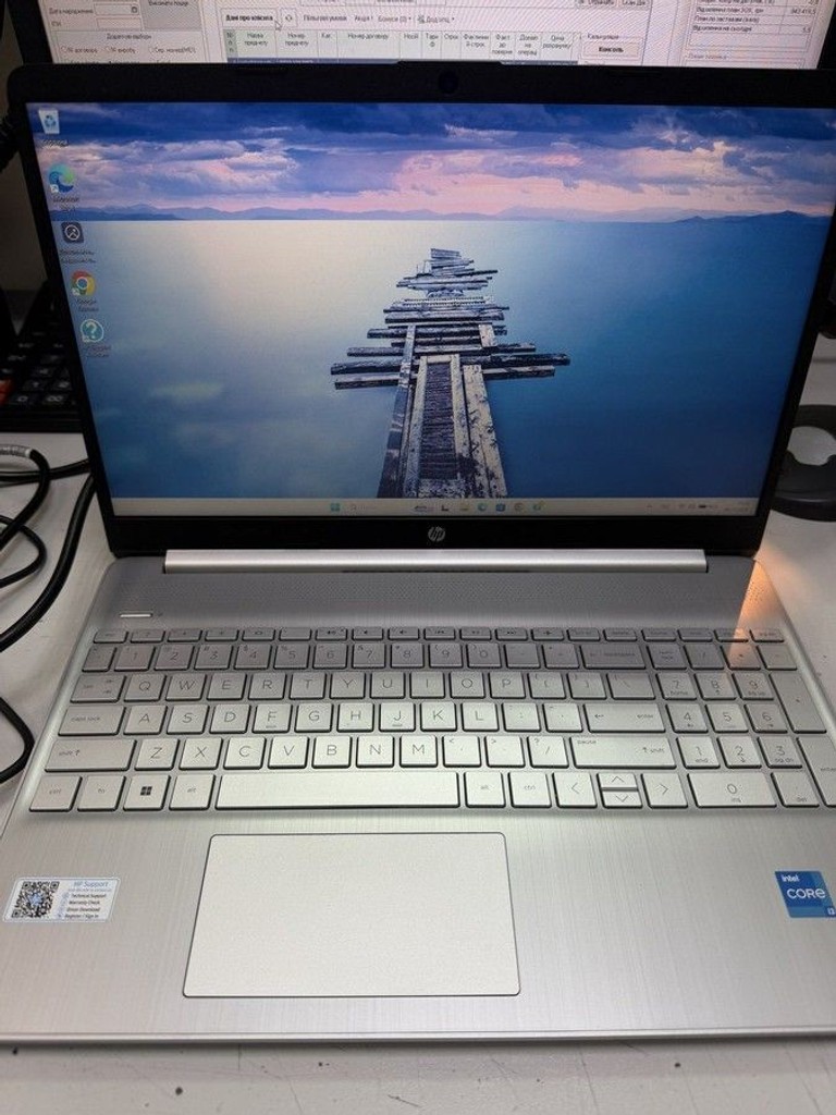 Розпродаж Hp 15/core i3-1215u ddr5/8gb ddr5/hdd *відсутній/ssd 256 gb/*інтегрована, продавець Техноскарб