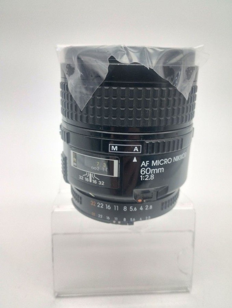 Купити Nikon AF Micro-Nikkor 60mm f/2,8D Б/У