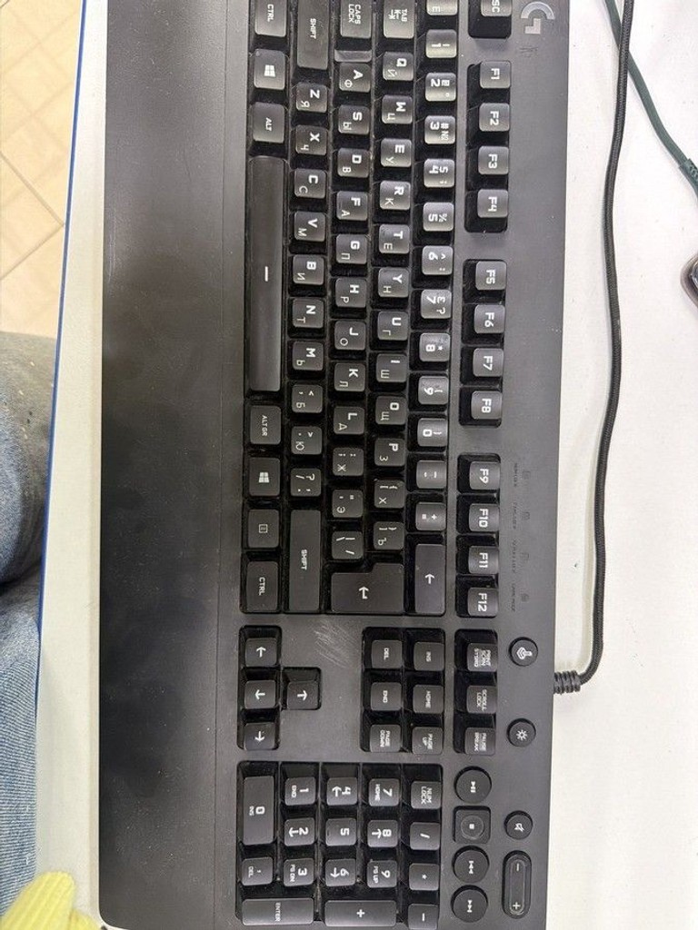 Купить Logitech g213 prodigy rgb gaming keyboard us Б/У