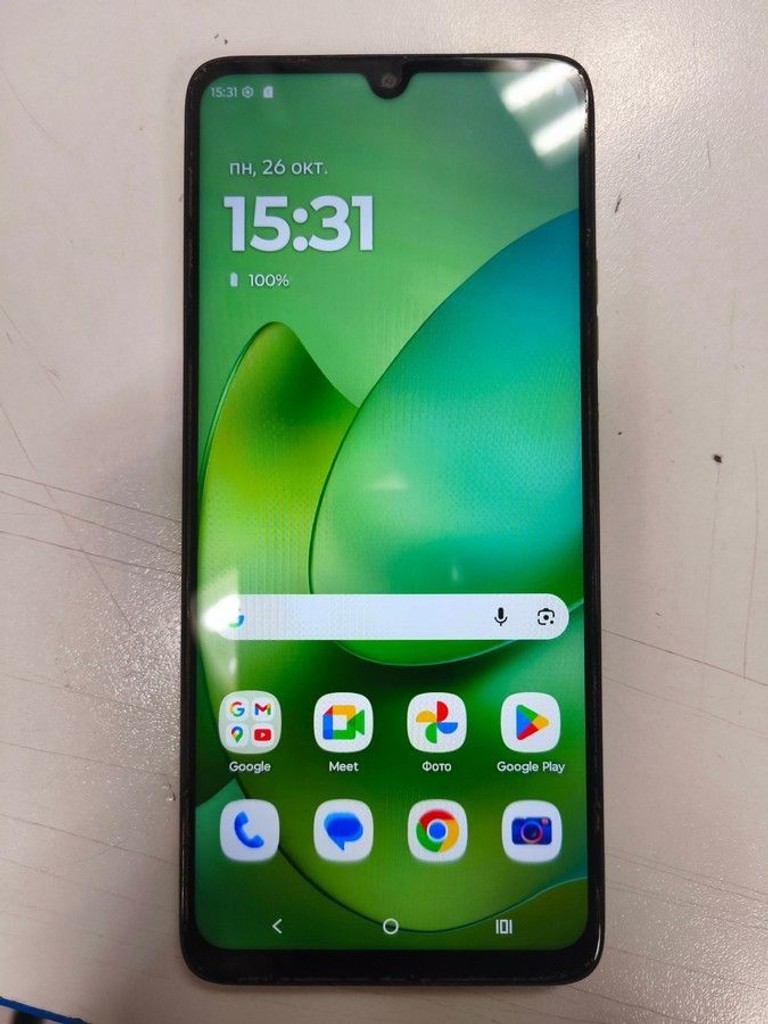 Оголошення Motorola moto g06 4g 4/64gb tendril Б/У